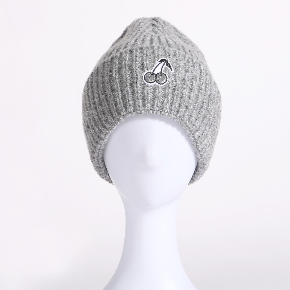 GREY CHUNKY KNIT BEANIE HATS WITH EMB WITH WARM KNITTED HATS