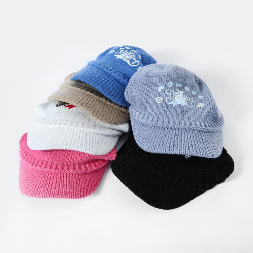 PRINT LOGO CURVED BRIM KNITTED HATS