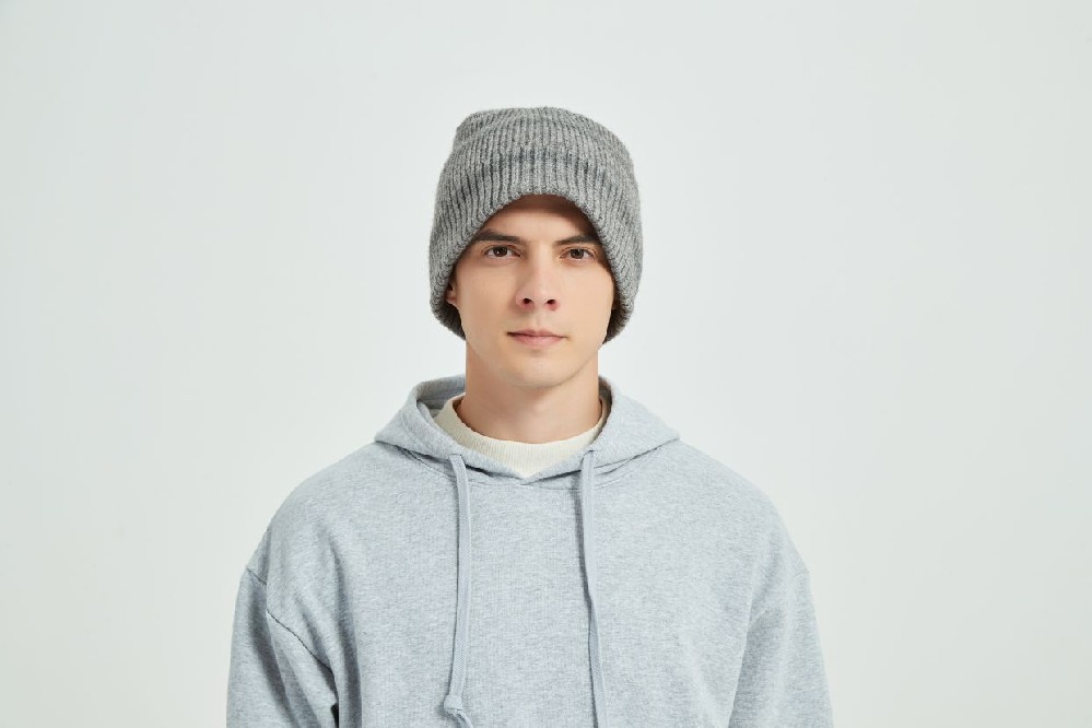 MAN WINTER WARM HATS
