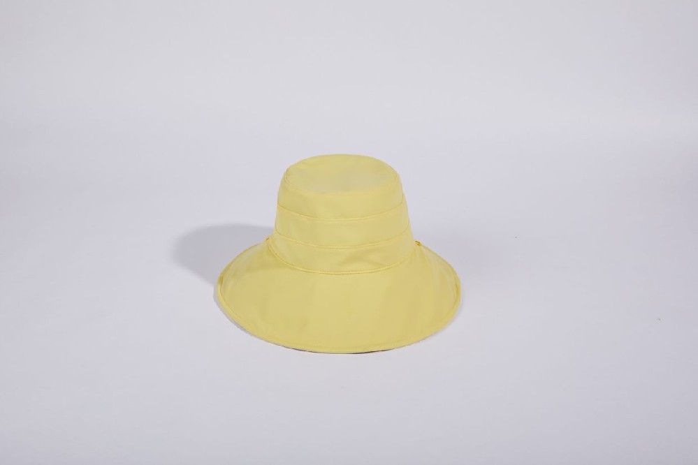 COMFORTABLE BLANK BUCKET HATS